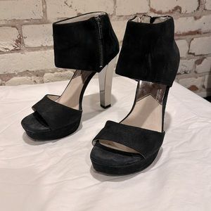 MICHAEL Michael Kors 4” heel black suede heels, size 8